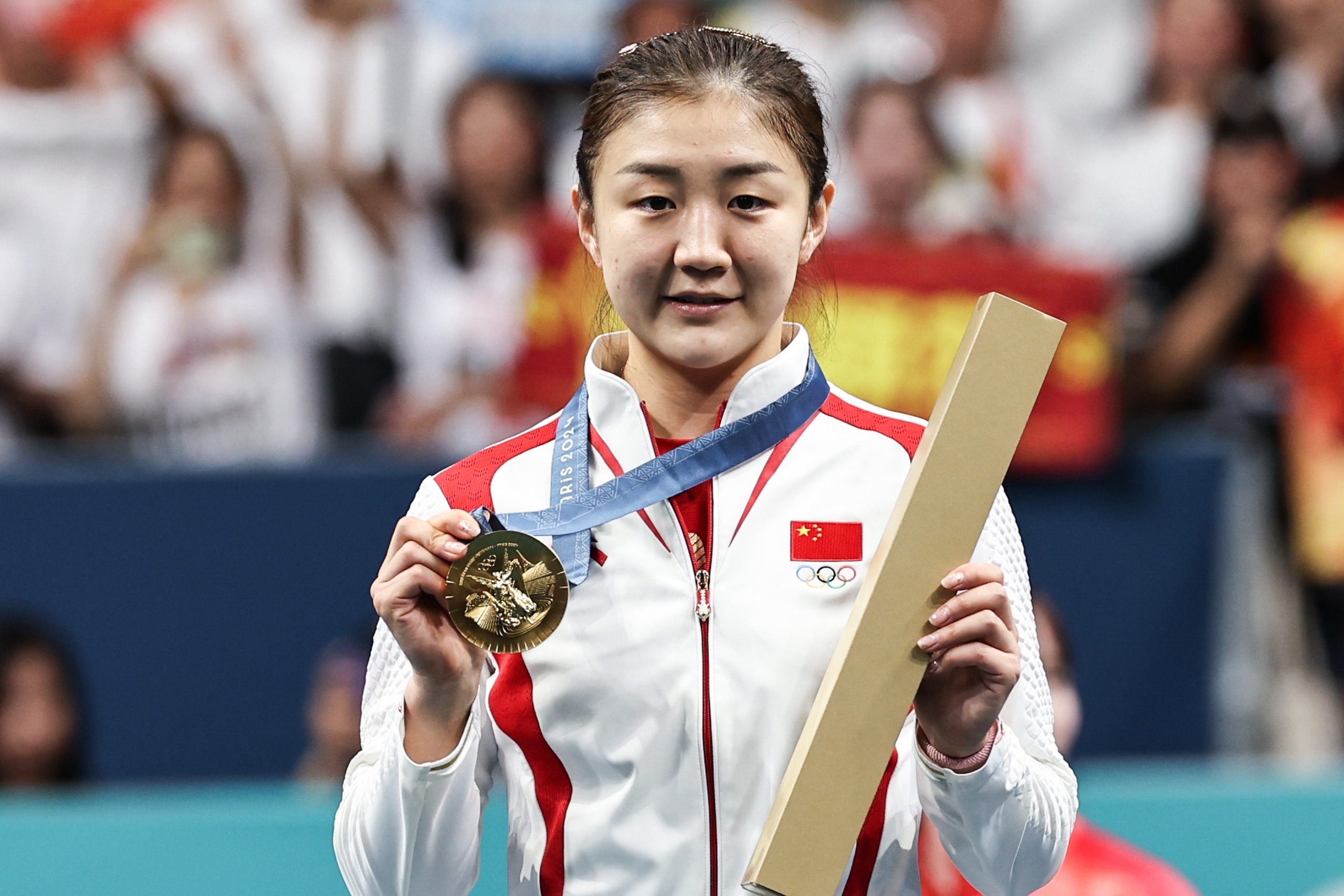 开云入口-包含DWG不断突破！，Ming连续七场比赛得分超过领先优势明显观众掌声雷动的词条