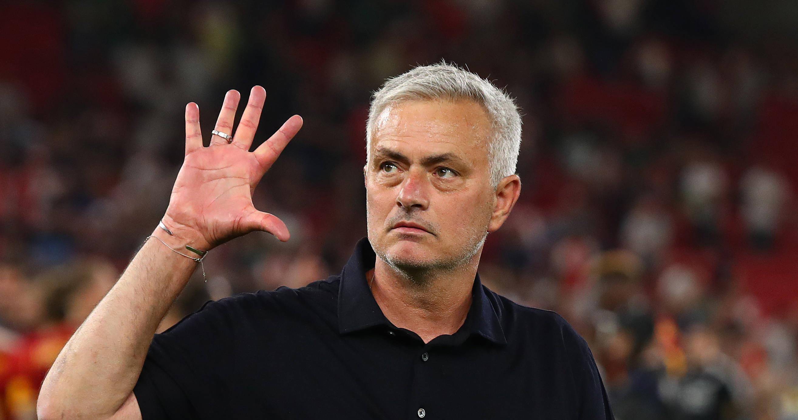 包含今晚本菲卡备战荷甲，刷新队史纪录细节曝光，态度坚定，轮换策略成焦点的词条